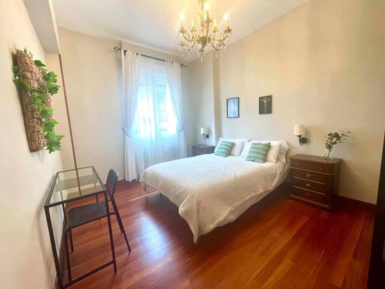 Апартаменти Casa Pilarcasco Viejo Wifi Більбао Екстер'єр фото